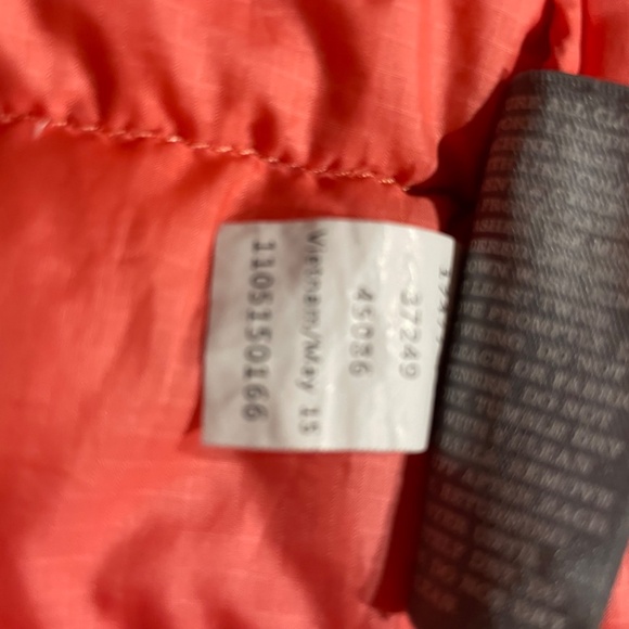 REI COOP down puffer vest Large - Picture 6 of 9